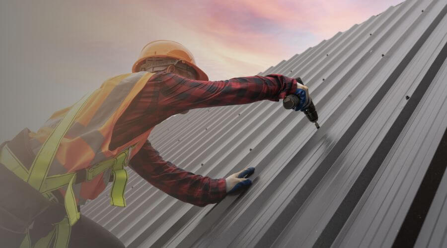 Professional gutter cleaning in Spirit Lake, ID